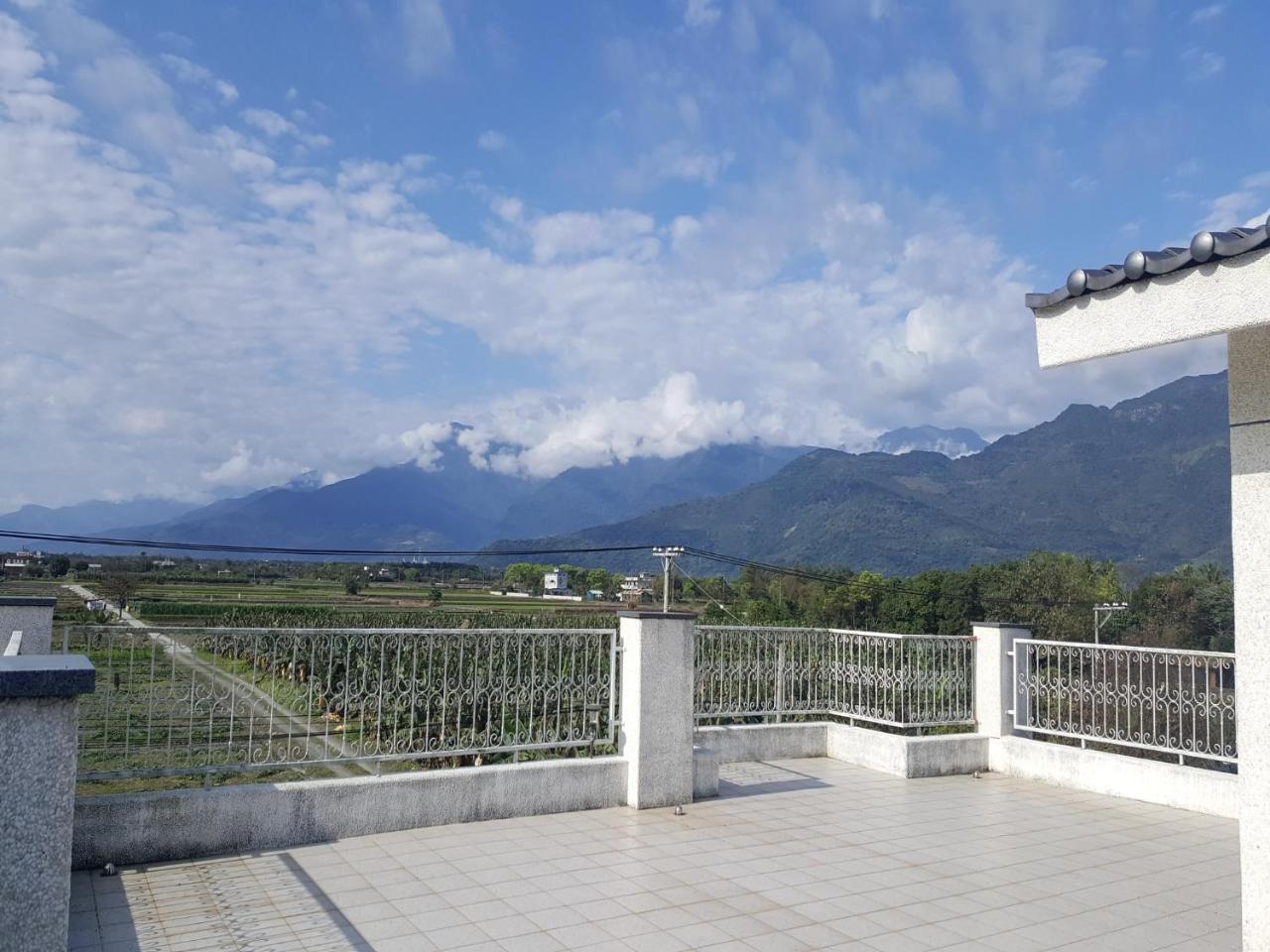 Yi Tian Homestay Fenglin Экстерьер фото